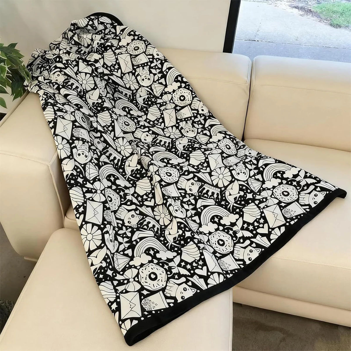 Coloring Blanket With Markers